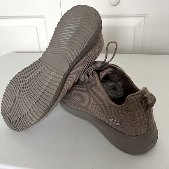 Skechers memory foam sneakers - Picture 3 of 5